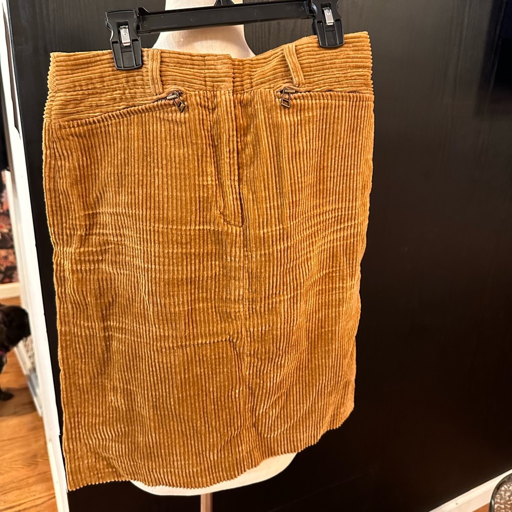 bcbgmaxazria tan corduroy tan skirt size 2